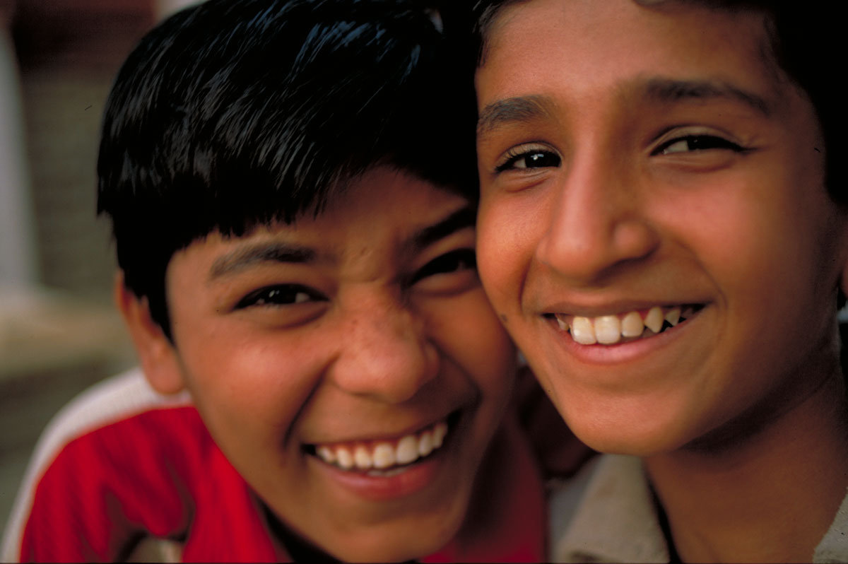 08-kids_jaisalmer_india